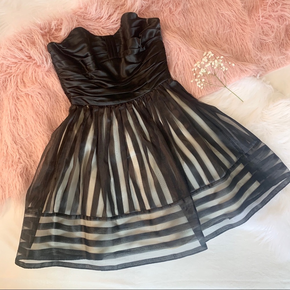 Betsey Johnson babydoll dress 😍